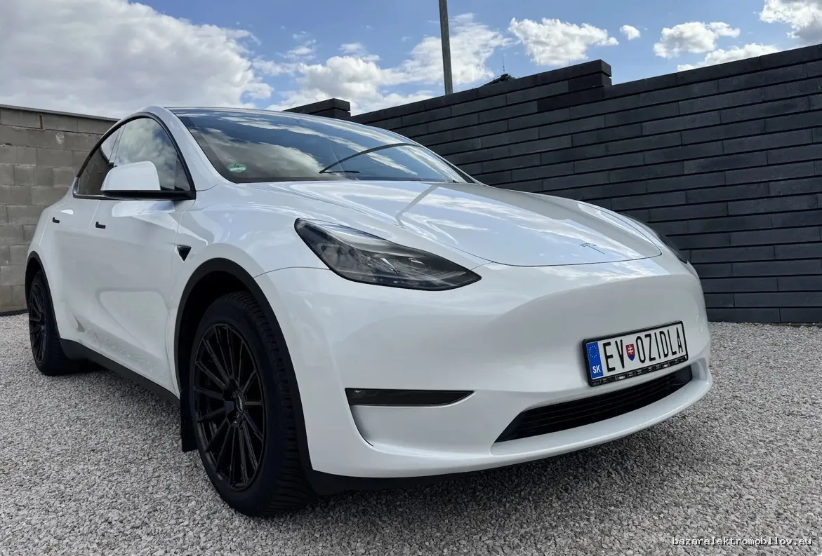 Tesla Model Y LR AWD - Fotografia inzerátu 2
