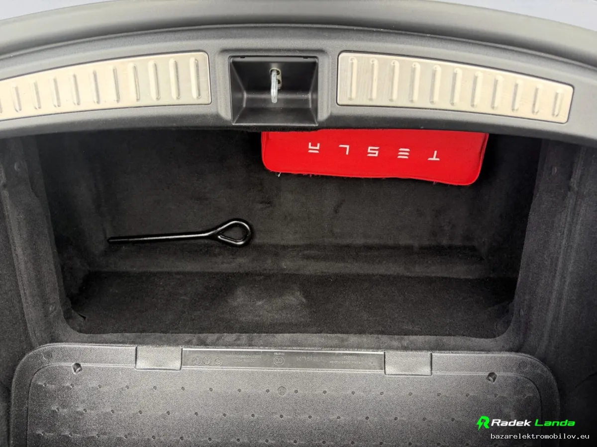 Tesla Tesla Model S 75D 2016-2019 - Fotografia inzerátu 19