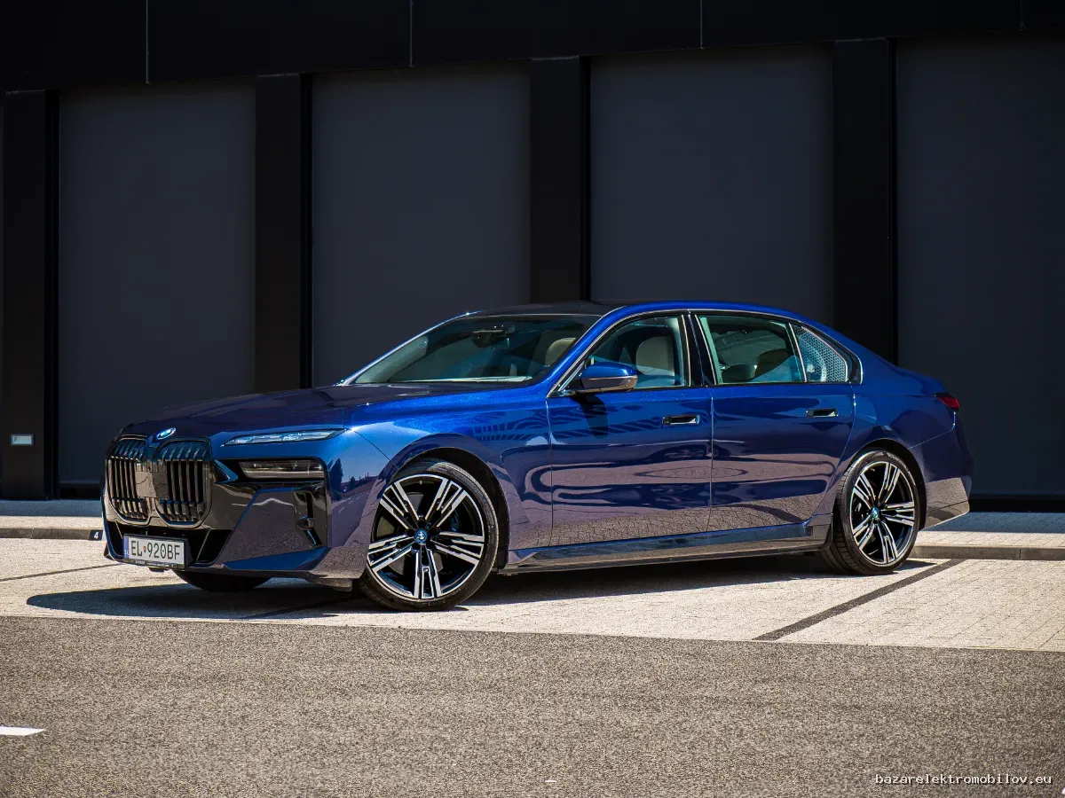 BMW i7 xDrive60