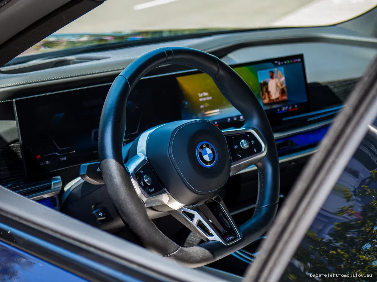 BMW i7 xDrive60 - Fotografia inzerátu 3