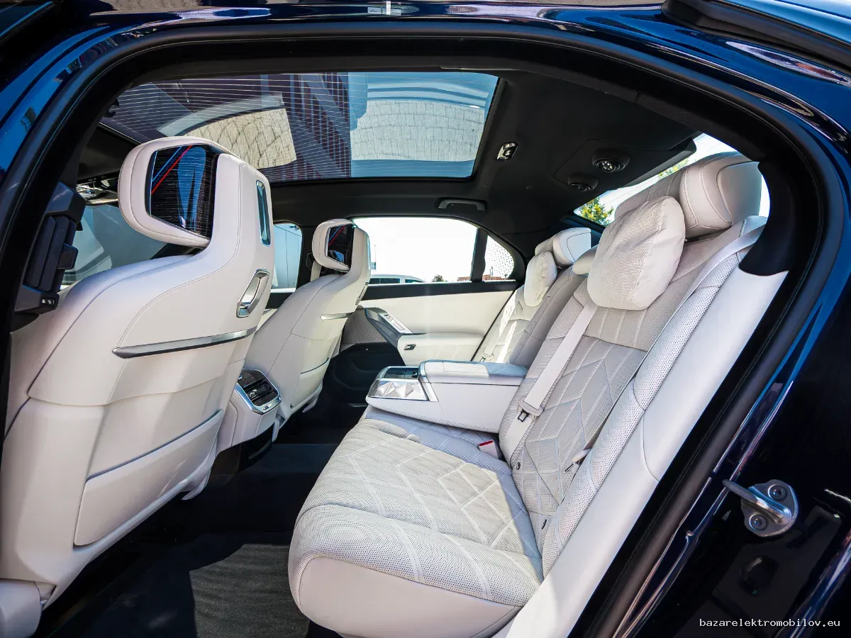 BMW i7 xDrive60 - Fotografia inzerátu 4