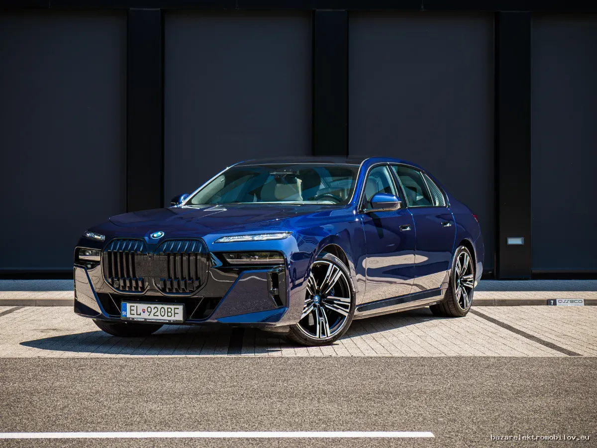BMW i7 xDrive60 - Fotografia inzerátu 15