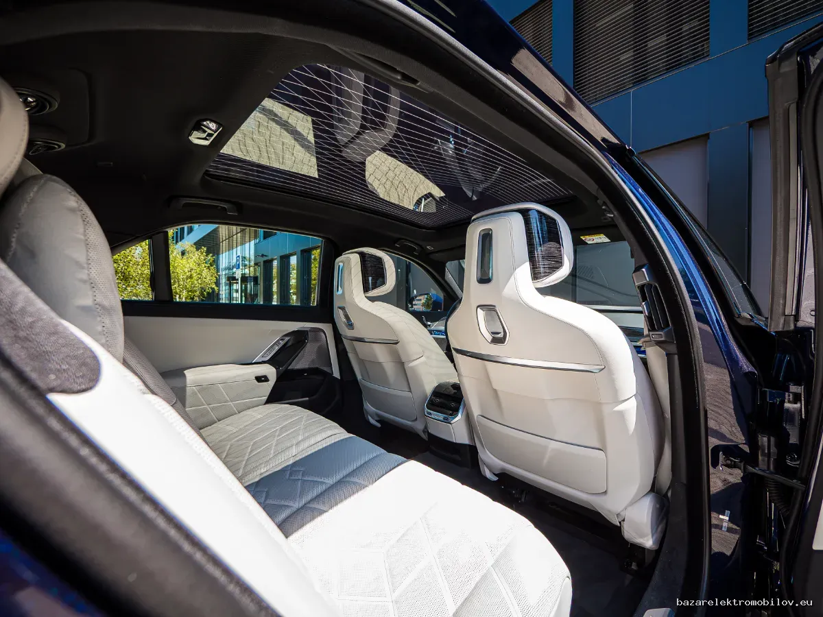 BMW i7 xDrive60 - Fotografia inzerátu 17