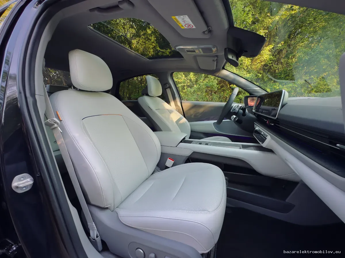 Hyundai IONIQ 6 Long Range AWD - Fotografia inzerátu 5