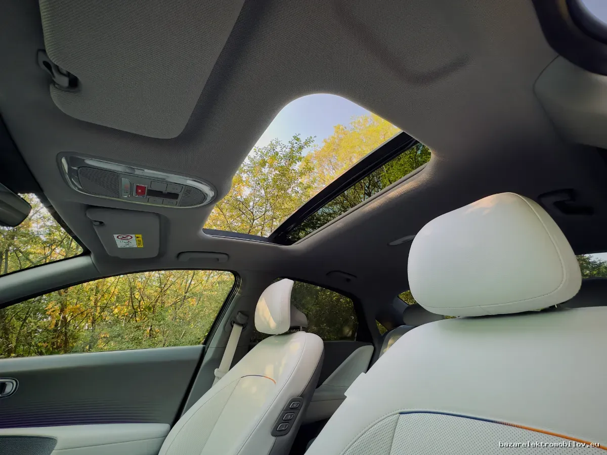 Hyundai IONIQ 6 Long Range AWD - Fotografia inzerátu 27
