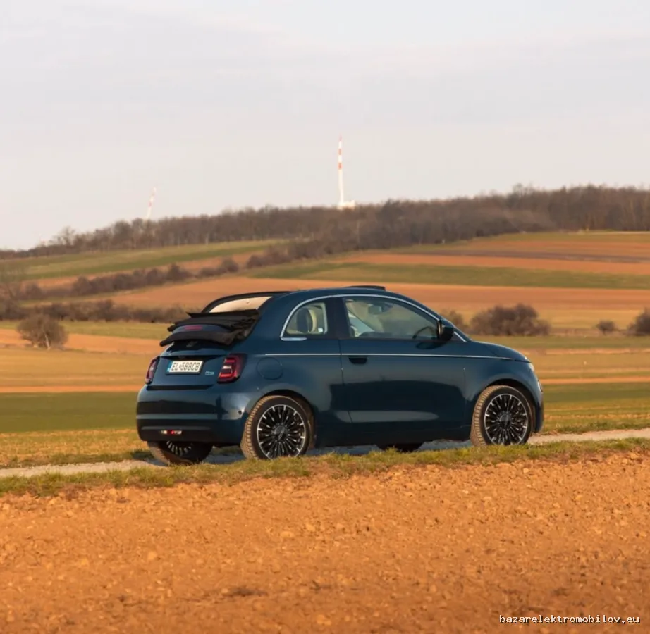 Fiat Fiat 500e Cabrio - Fotografia inzerátu 5