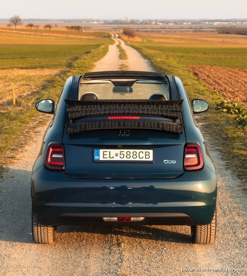 Fiat Fiat 500e Cabrio - Fotografia inzerátu 15
