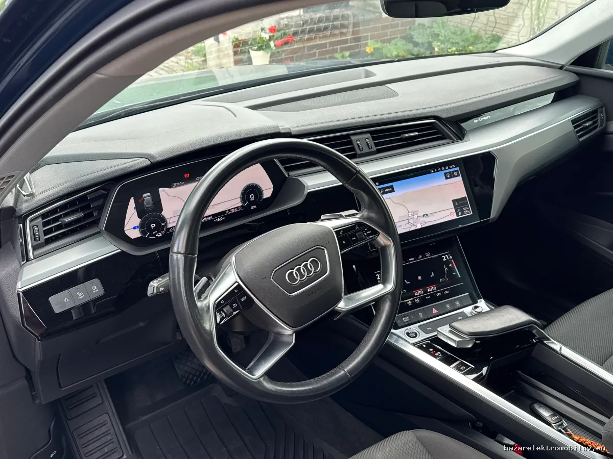 Audi e-tron Sportback 55 quattro - Fotografia inzerátu 6