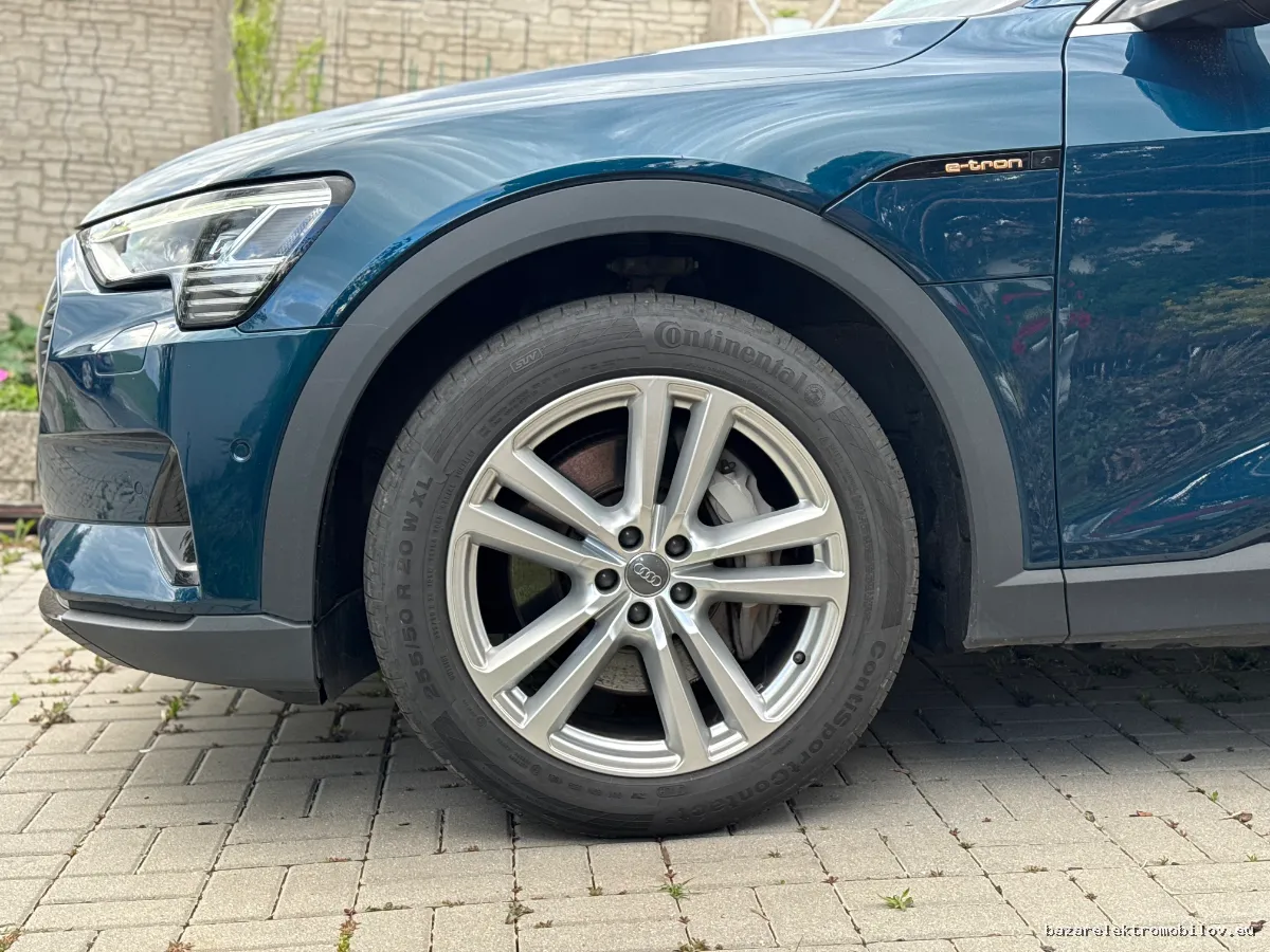 Audi e-tron Sportback 55 quattro - Fotografia inzerátu 7