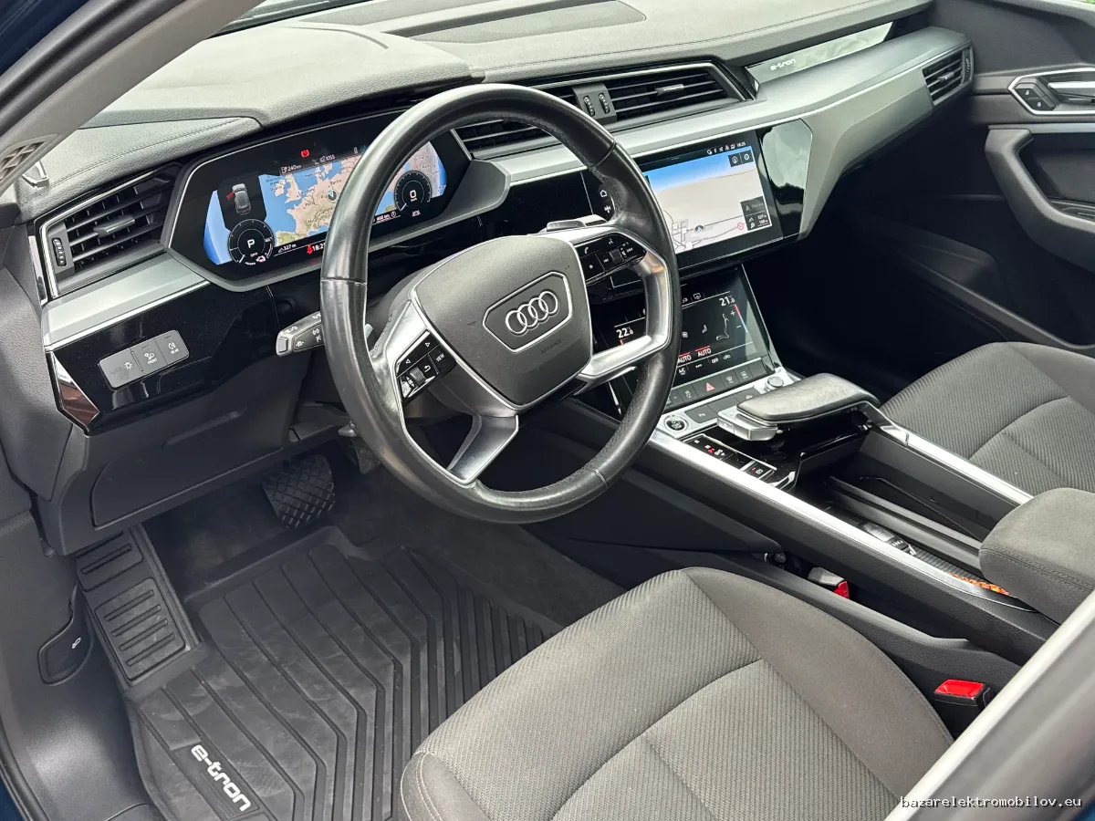 Audi e-tron Sportback 55 quattro - Fotografia inzerátu 8