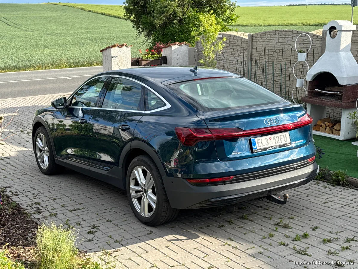 Audi e-tron Sportback 55 quattro - Fotografia inzerátu 1