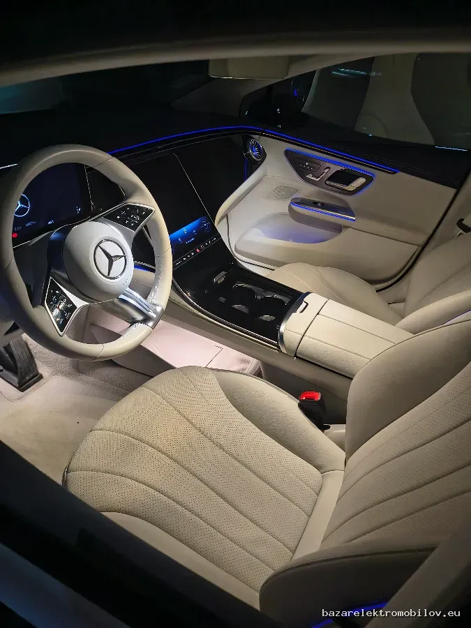 Mercedes-Benz EQE 300 2023-2024 - Fotografia inzerátu 13