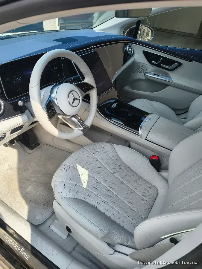 Mercedes-Benz EQE 300 2023-2024 - Fotografia inzerátu 15