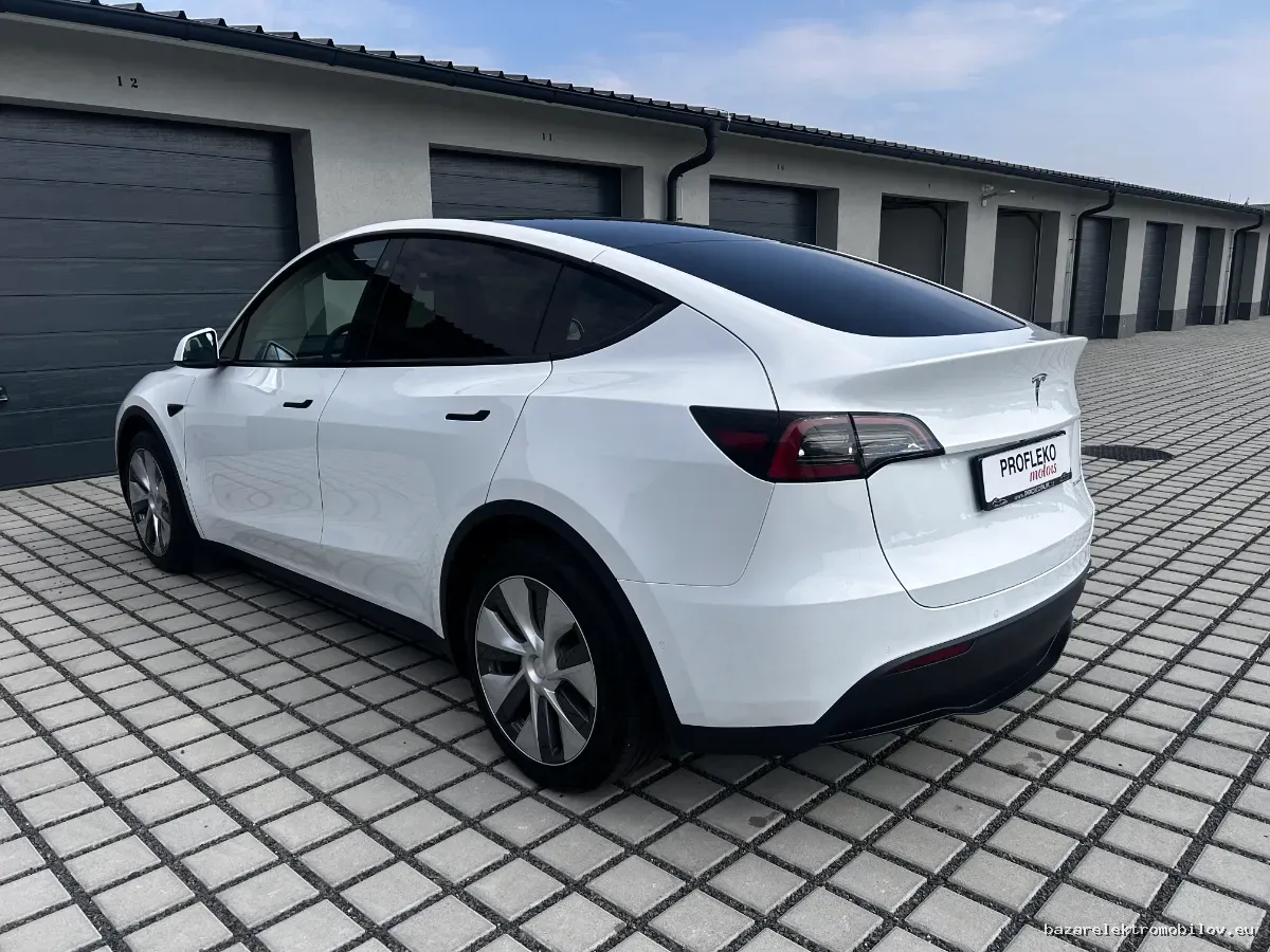 Tesla Model Y LR AWD - Fotografia inzerátu 4