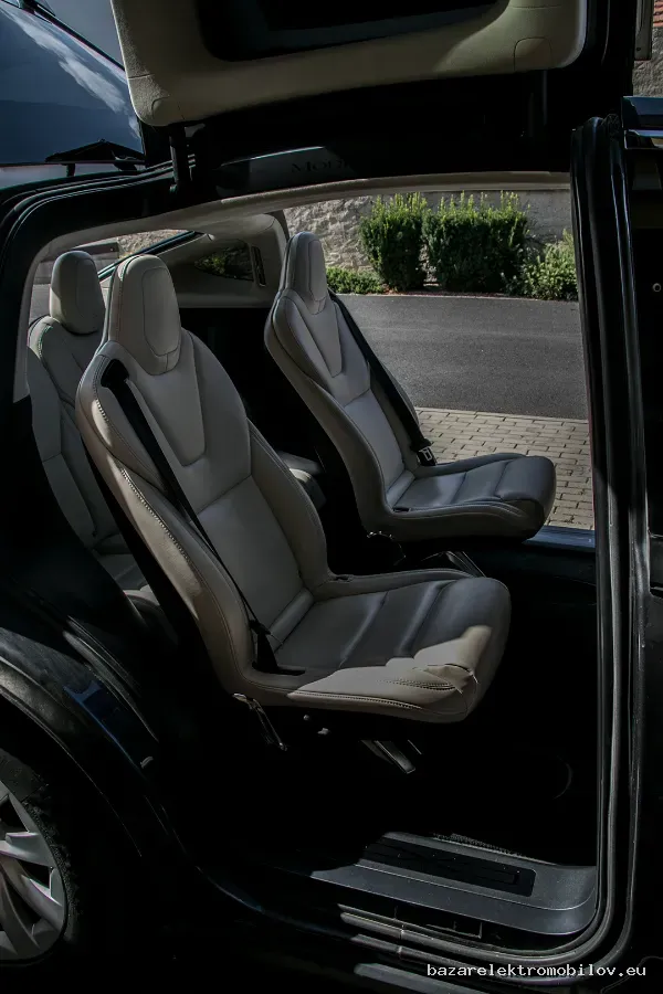 Tesla Model X 100D 2017-2019 - Fotografia inzerátu 15