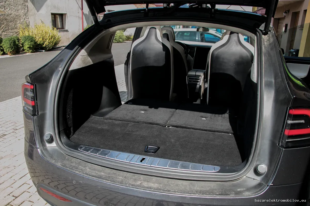 Tesla Model X 100D 2017-2019 - Fotografia inzerátu 23