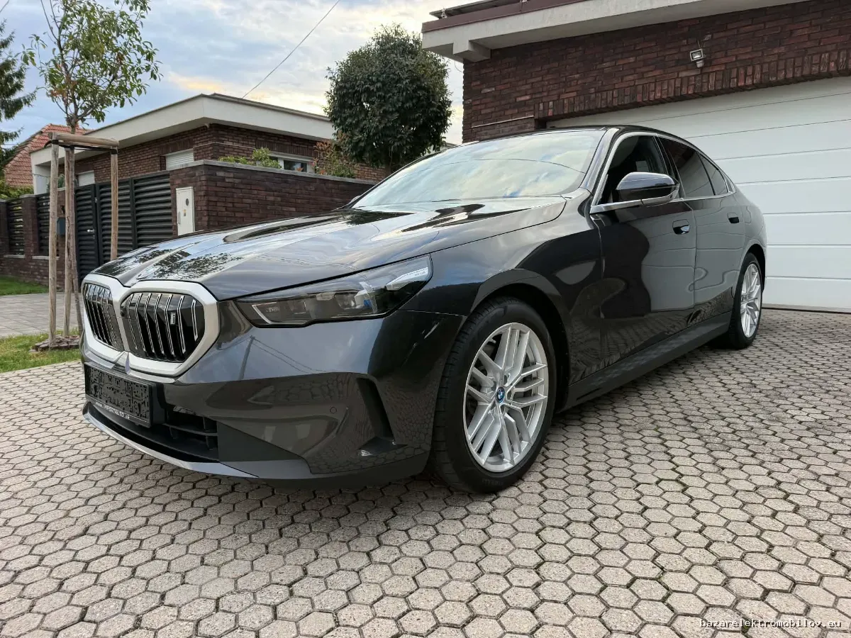BMW i5 eDrive40 Sedan
