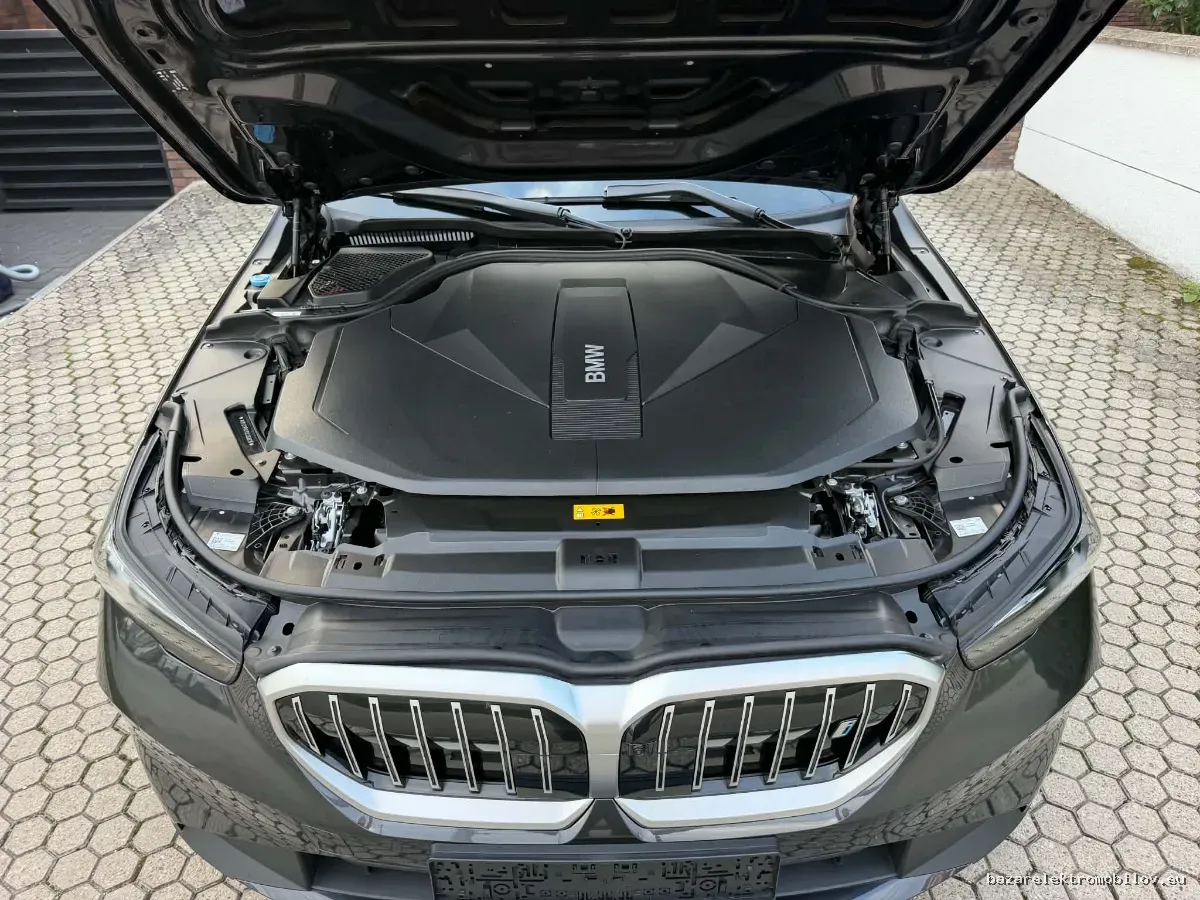 BMW i5 eDrive40 Sedan - Fotografia inzerátu 20