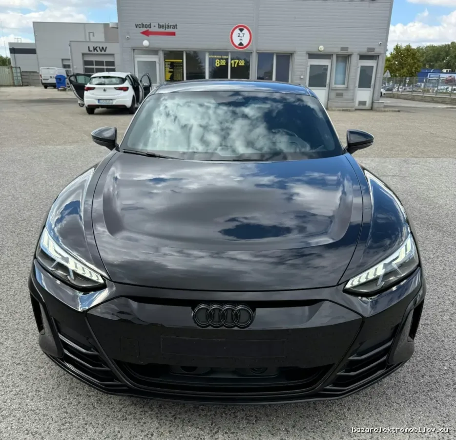 Audi e-tron GT quattro - Fotografia inzerátu 2