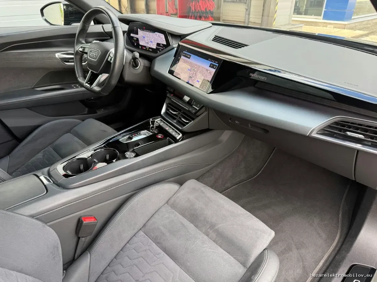 Audi e-tron GT quattro - Fotografia inzerátu 6
