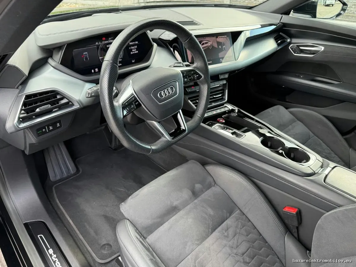Audi e-tron GT quattro - Fotografia inzerátu 8