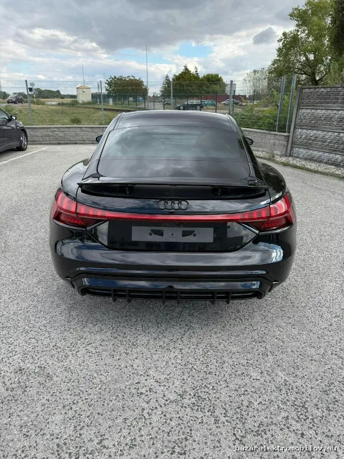 Audi e-tron GT quattro - Fotografia inzerátu 31