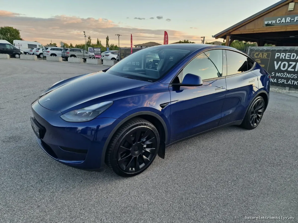 Tesla Model Y RWD LFP - Fotografia inzerátu 4