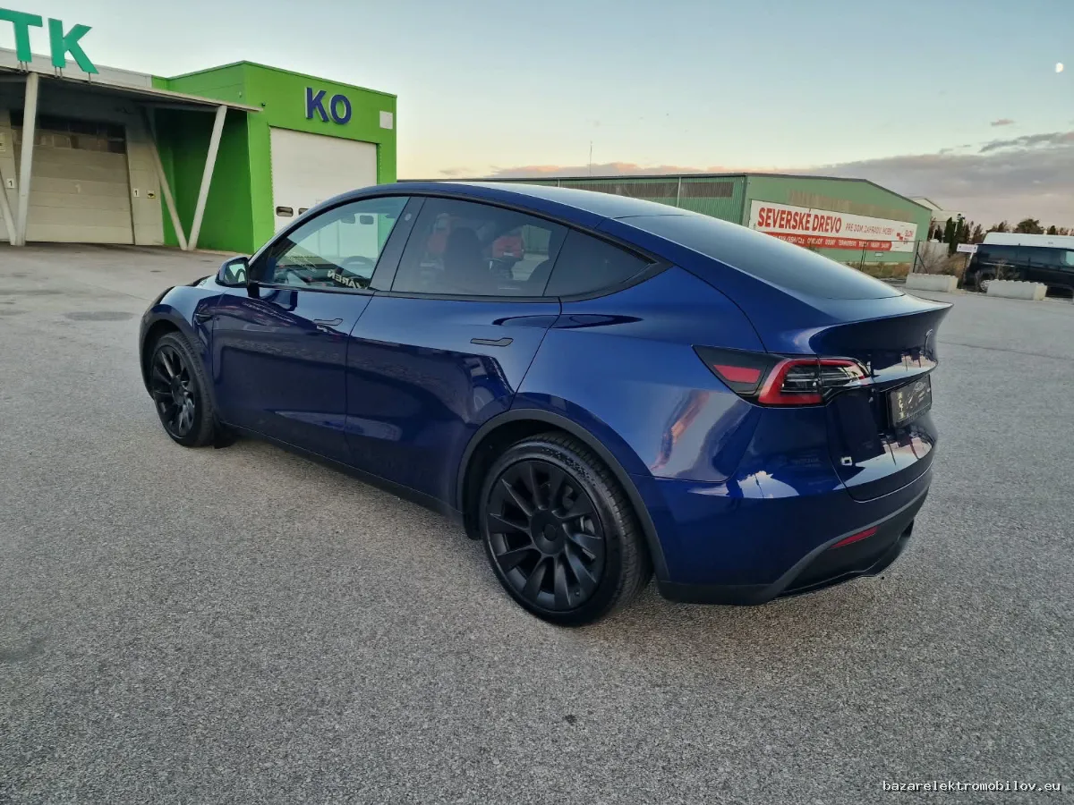 Tesla Model Y RWD LFP - Fotografia inzerátu 6