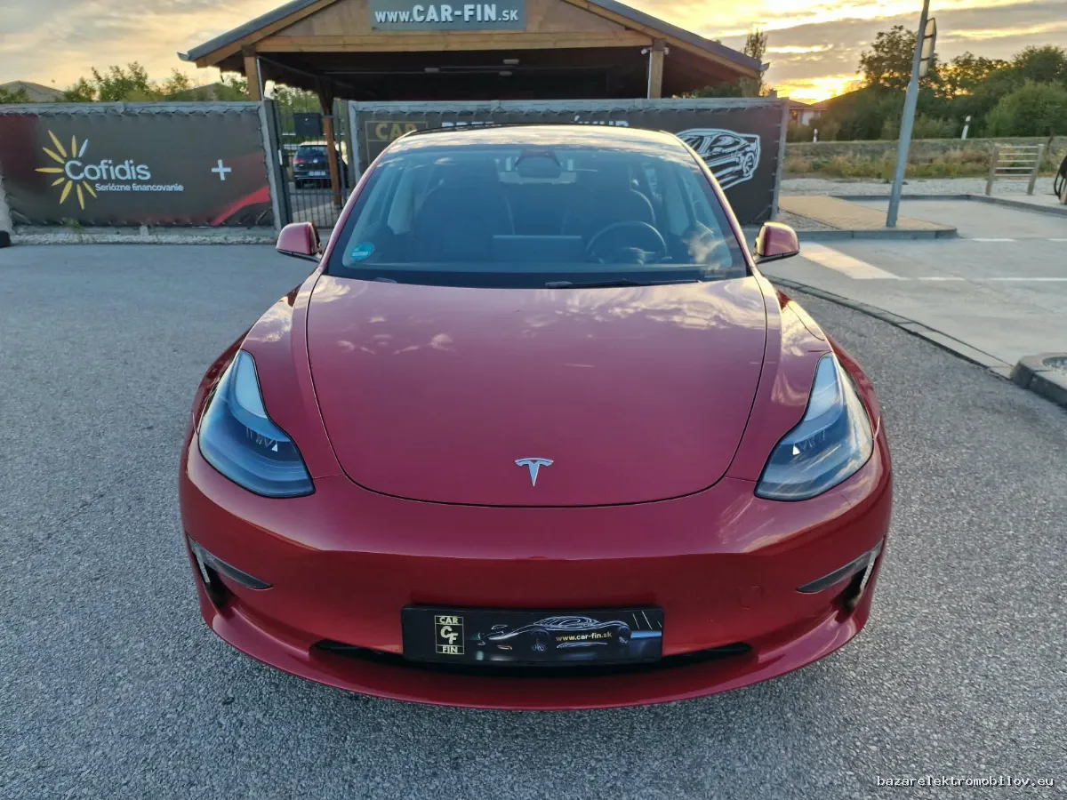 Tesla Model 3 Performance - Fotografia inzerátu 1