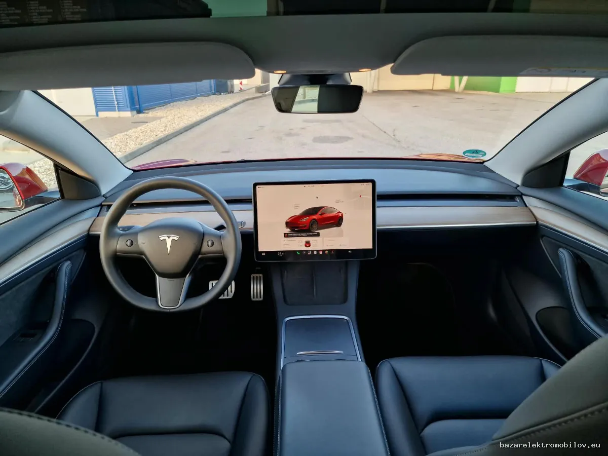 Tesla Model 3 Performance - Fotografia inzerátu 13