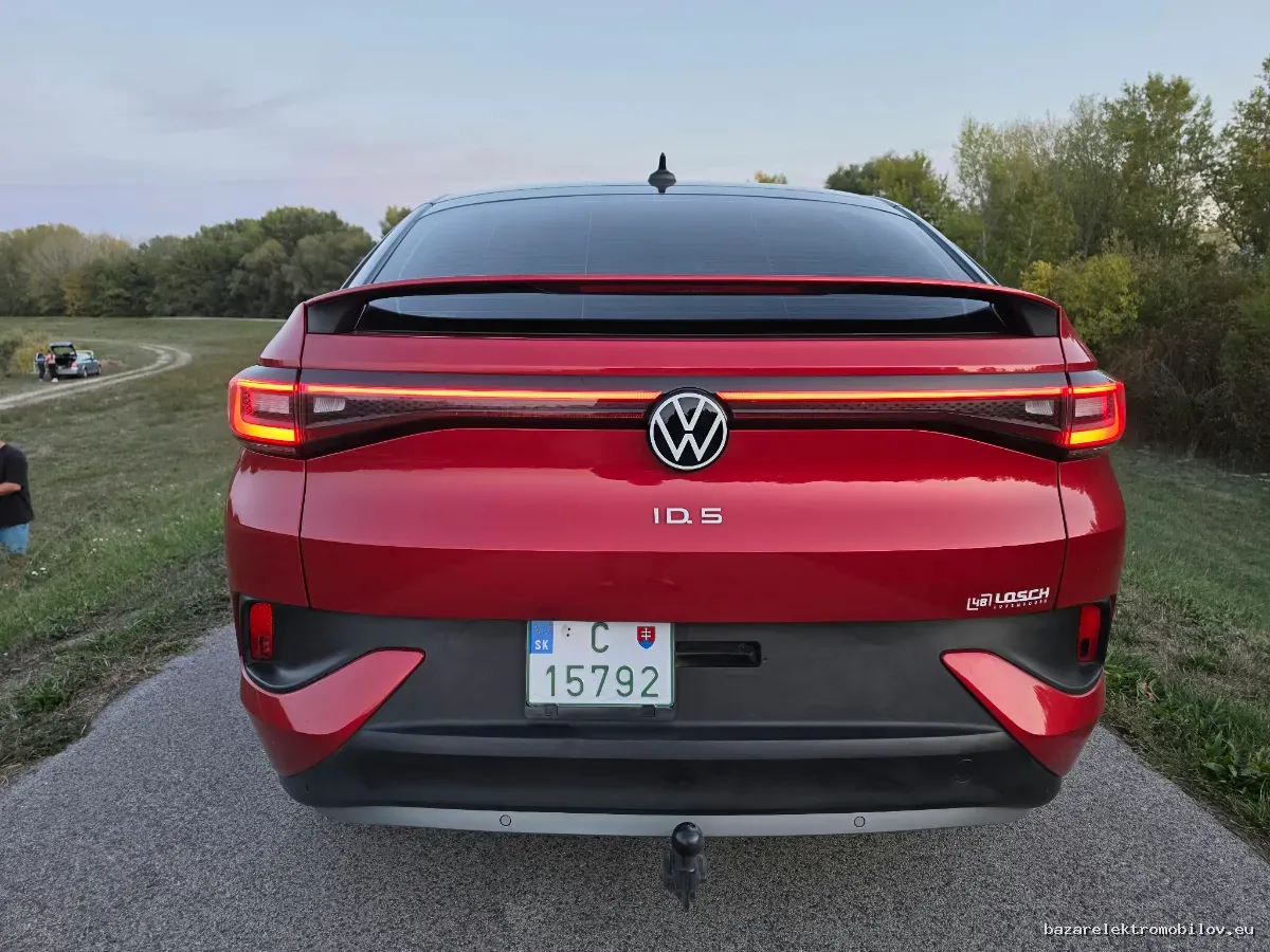 Volkswagen ID.5 Pro Performance - Fotografia inzerátu 29