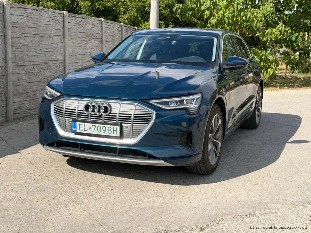 Audi e-tron 50 quattro