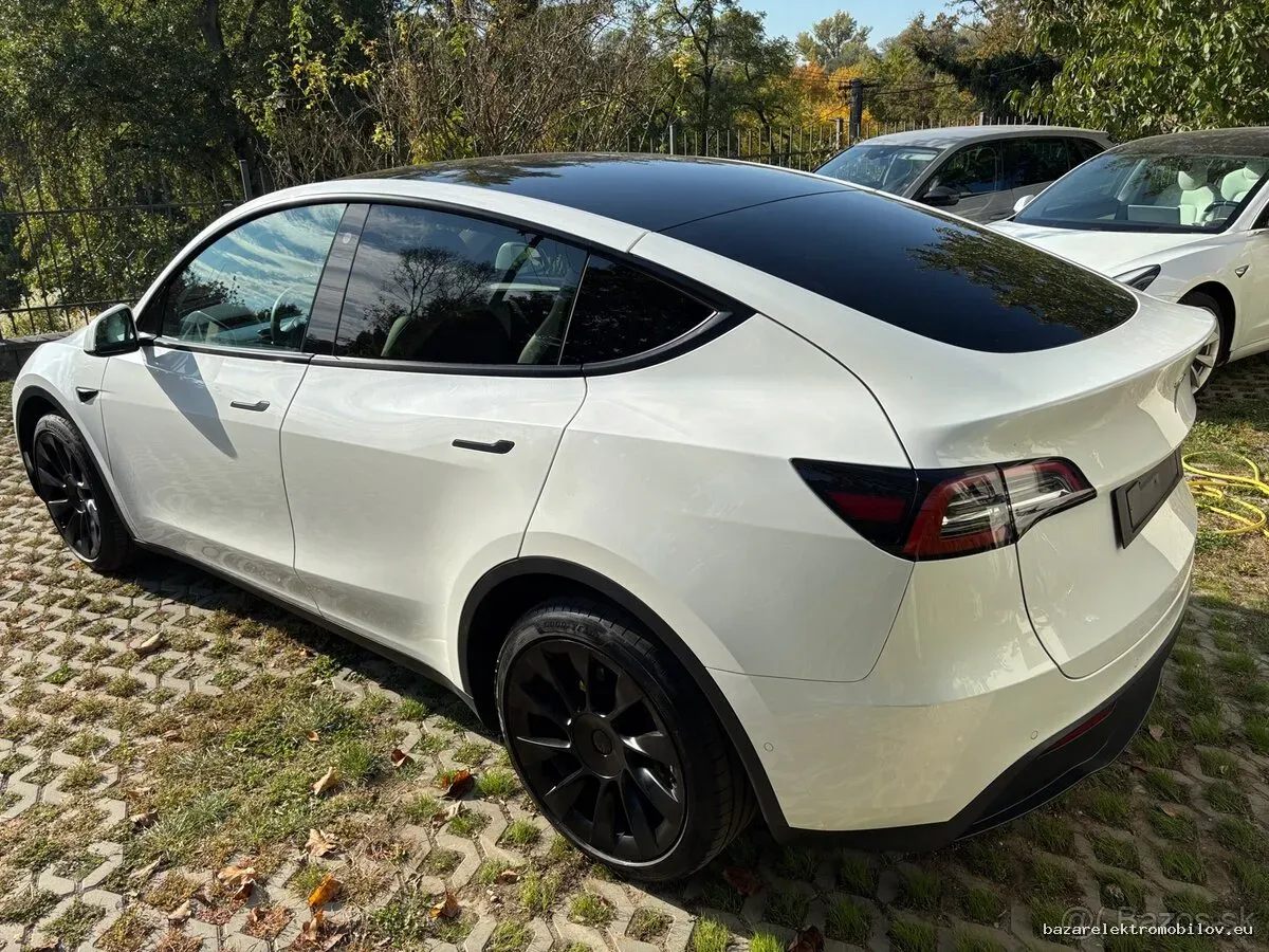 Tesla Model Y LR AWD - Fotografia inzerátu 6