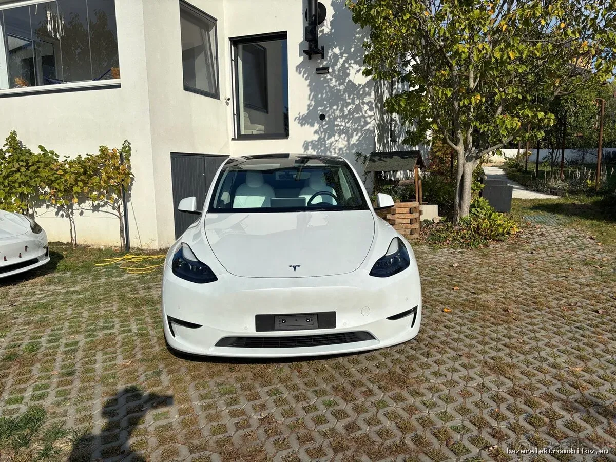 Tesla Model Y LR AWD - Fotografia inzerátu 7