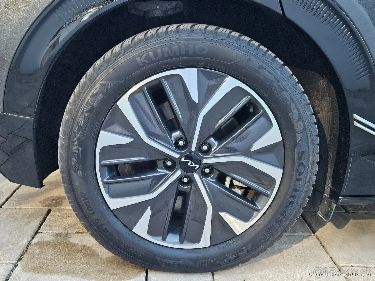 Kia EV6 Long Range 2WD - Fotografia inzerátu 16