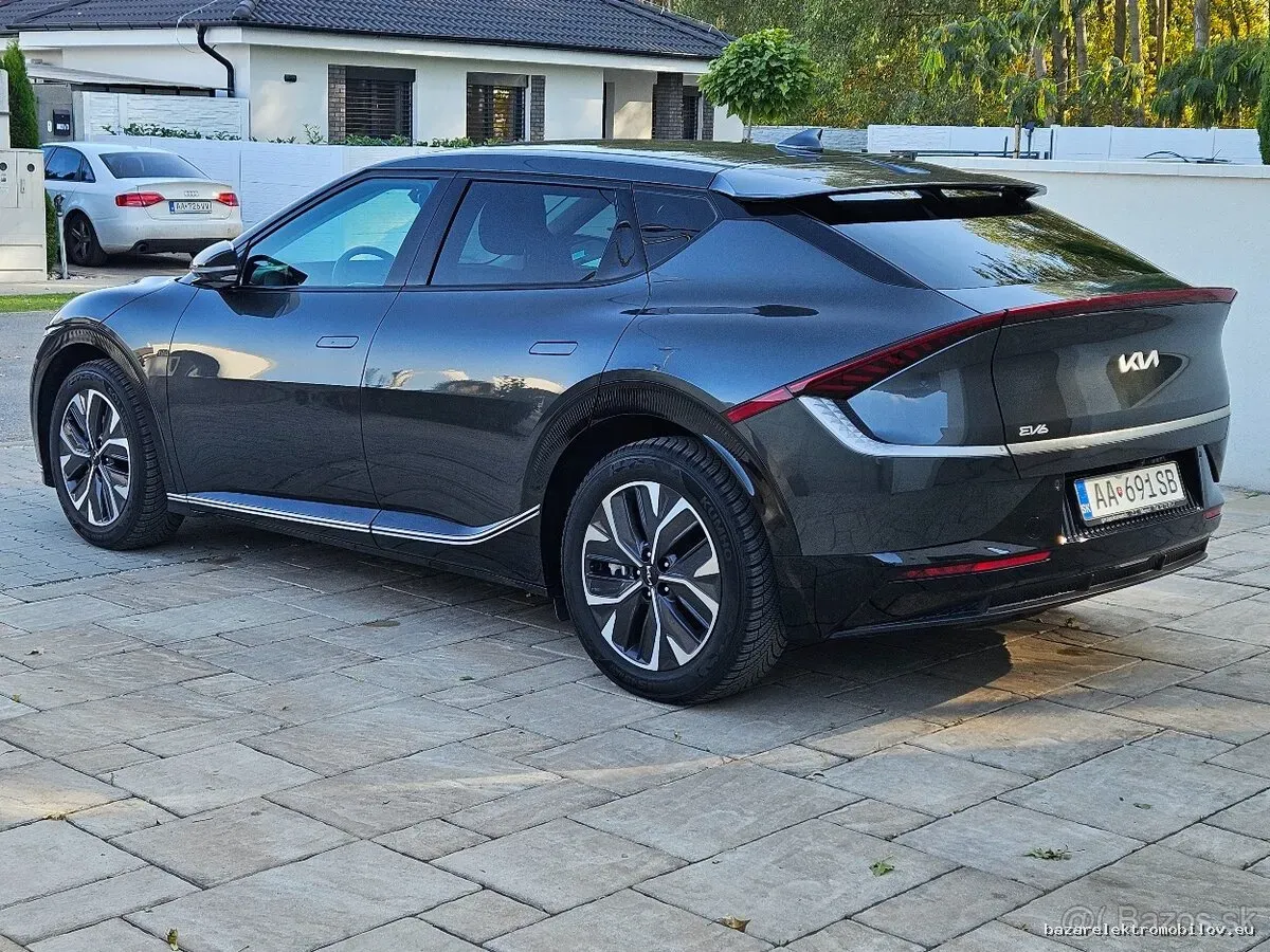 Kia EV6 Long Range 2WD - Fotografia inzerátu 19