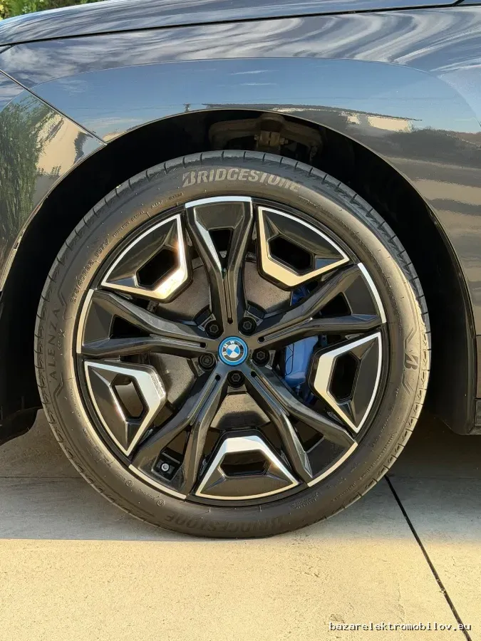 BMW iX3 40 - Fotografia inzerátu 35