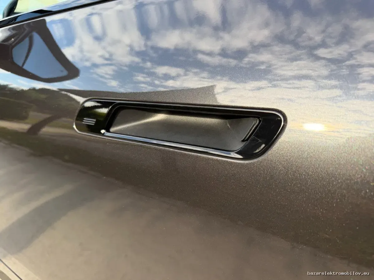 BMW iX3 40 - Fotografia inzerátu 37