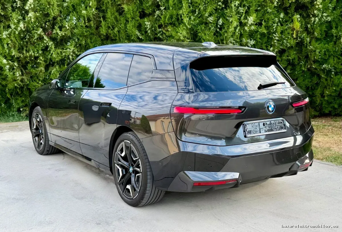 BMW iX3 40 - Fotografia inzerátu 41