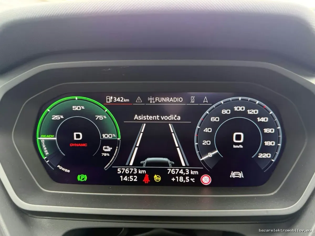 Audi Q4 Sportback e-tron 40 - Fotografia inzerátu 9