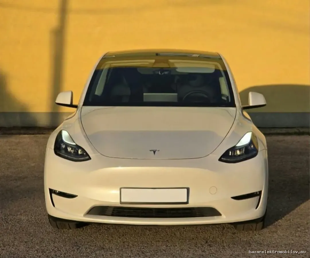 Tesla Model Y LR AWD - Fotografia inzerátu 2