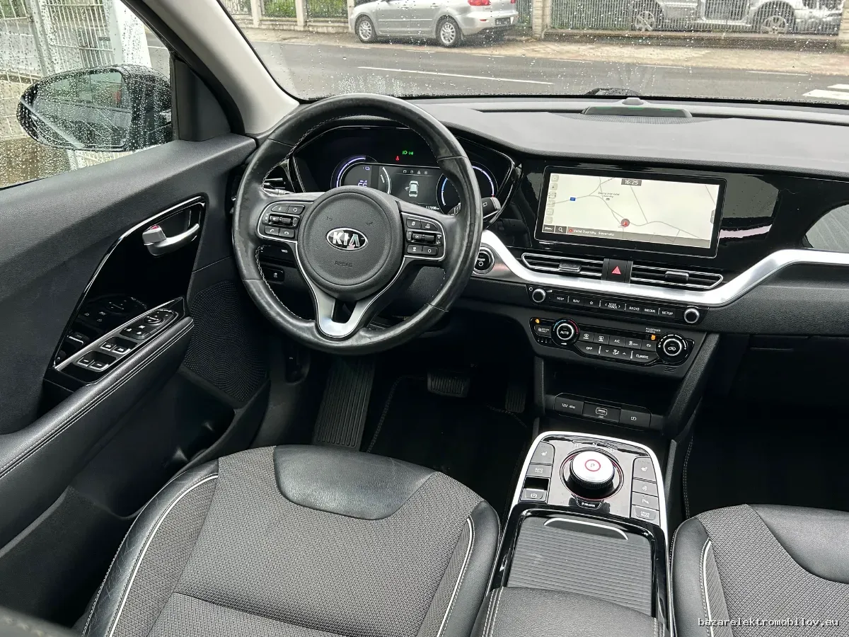 Kia e-Niro 64 kWh - Fotografia inzerátu 11