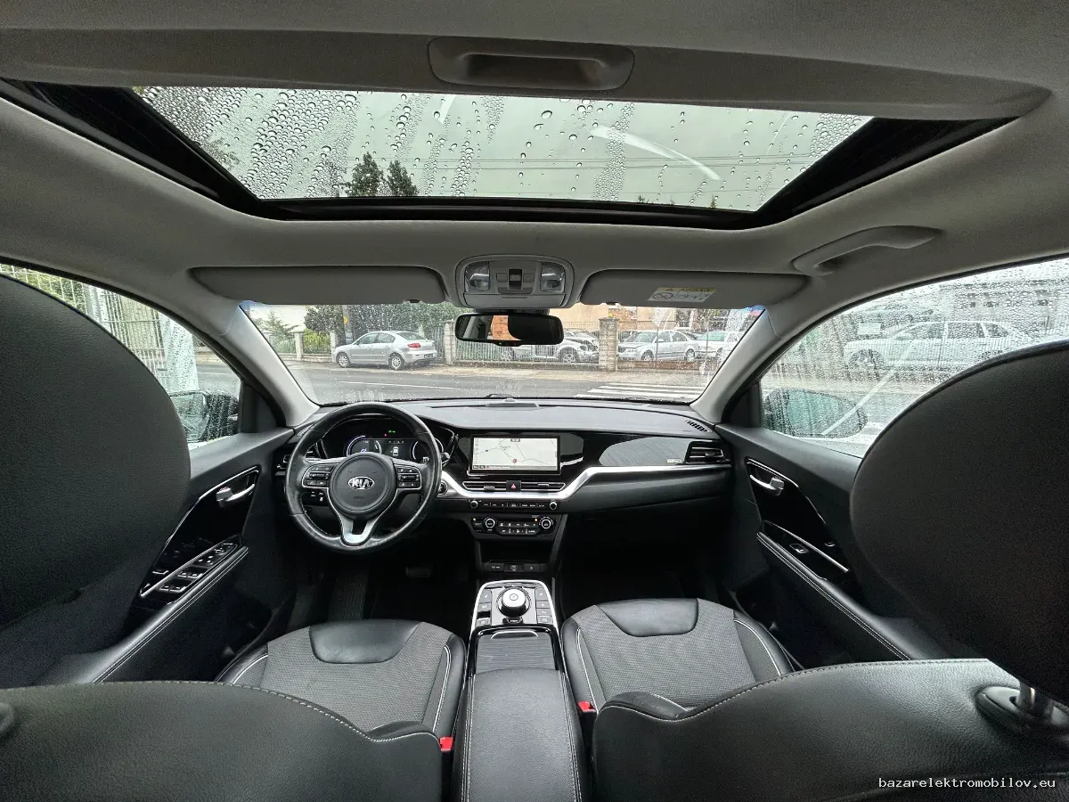 Kia e-Niro 64 kWh - Fotografia inzerátu 12