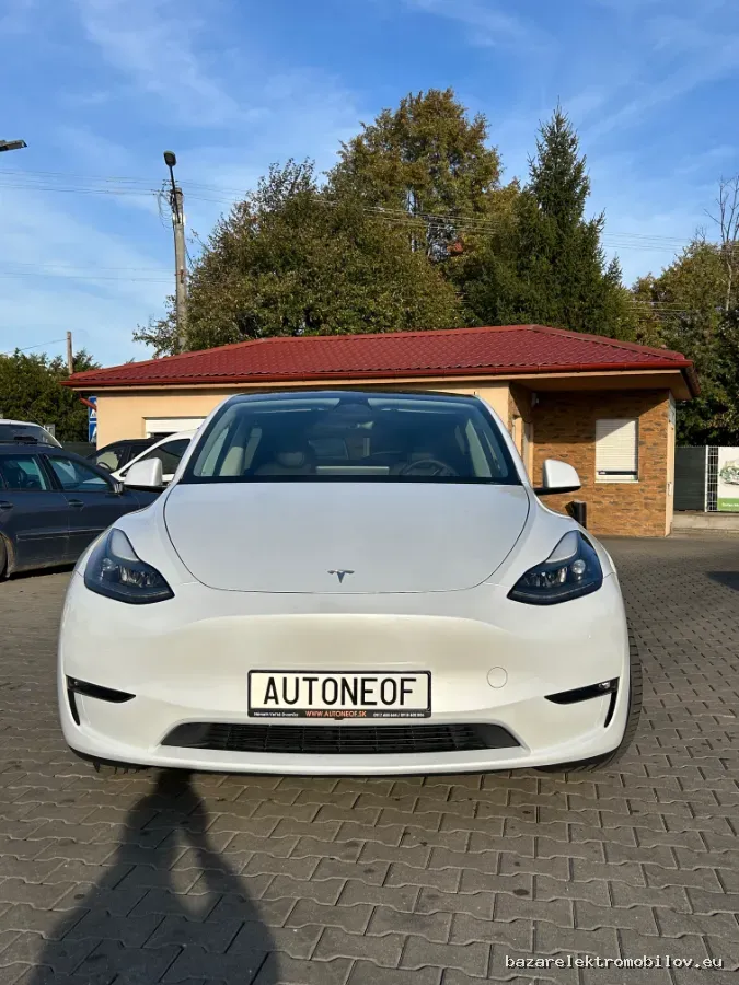 Tesla Model Y Performance - Fotografia inzerátu 2