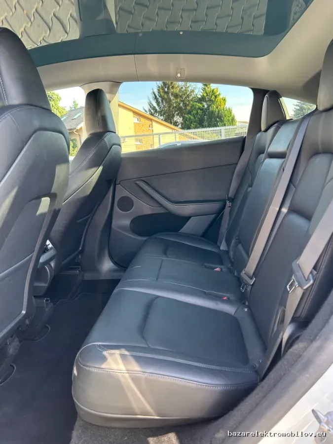 Tesla Model Y Performance - Fotografia inzerátu 16
