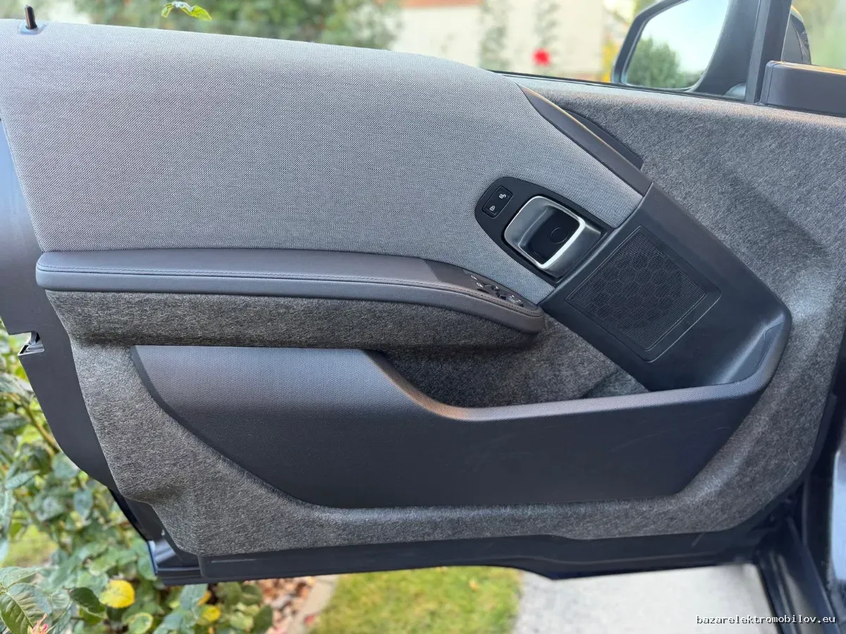 BMW i3 120 Ah - Fotografia inzerátu 20