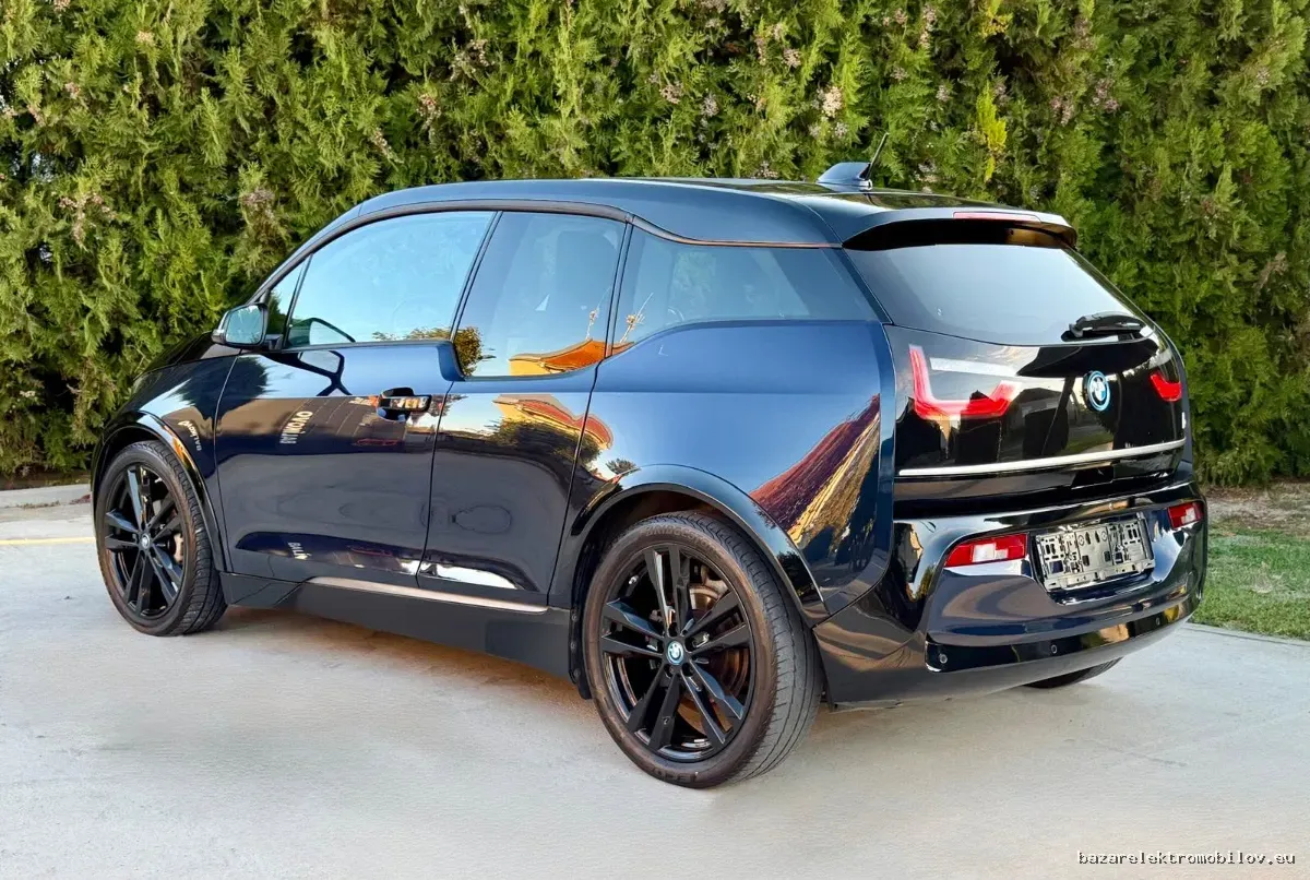 BMW i3 120 Ah - Fotografia inzerátu 26