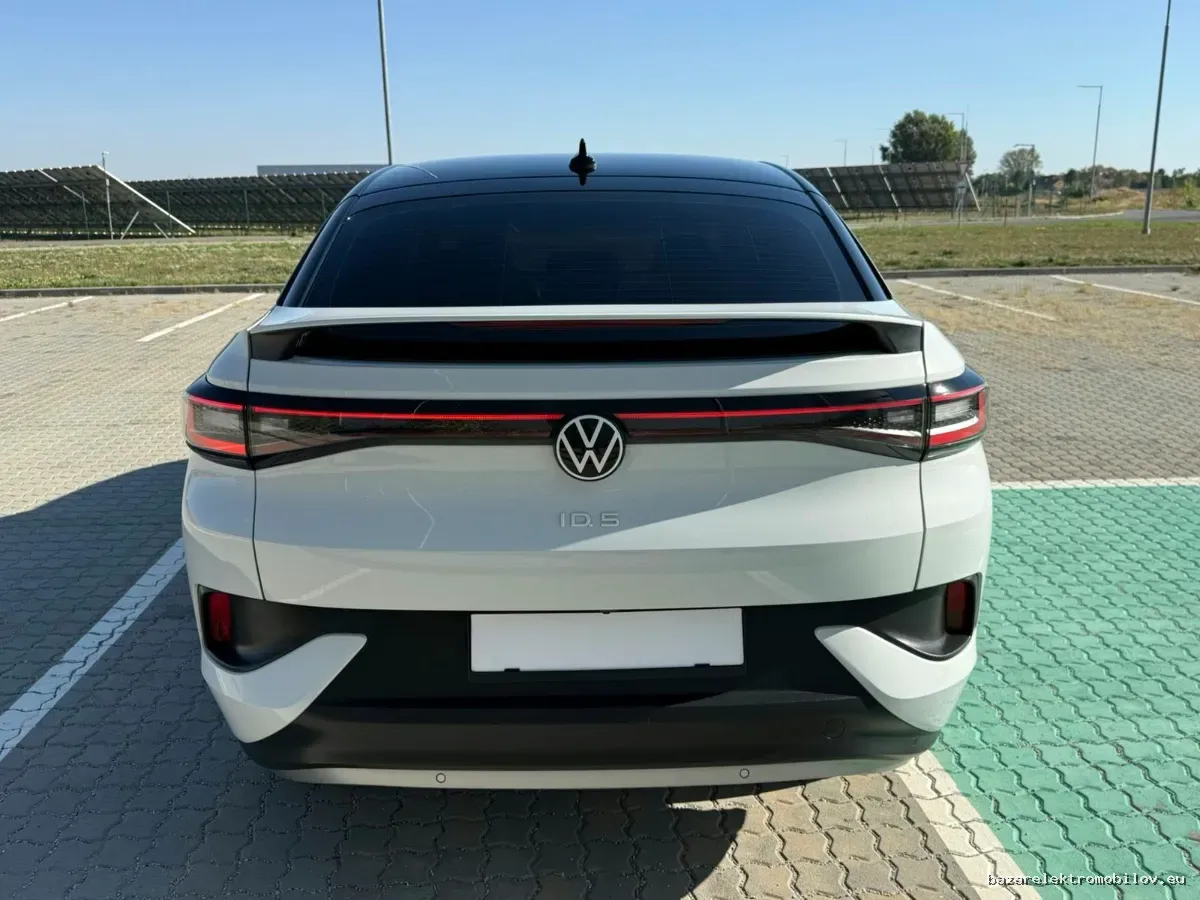 Volkswagen ID.5 Pro Performance - Fotografia inzerátu 25